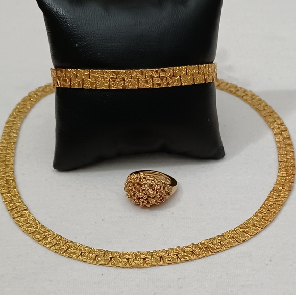 Vintage Luxurious Golden Nugget Collection 14K Gold Plated Set - Picture 3 of 15